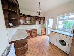 Photo 27- click for photo gallery